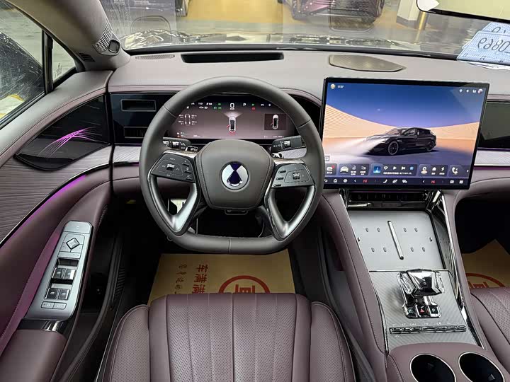 Denza Z9GT 2024 2024款 1100四驱Ultra版