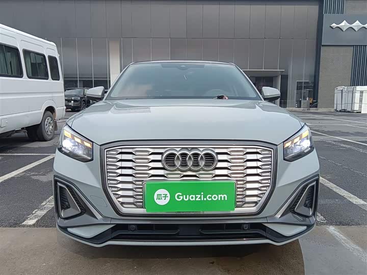 Audi Q2L e-tron 2022 2022款 Q2L e-tron 纯电智享型