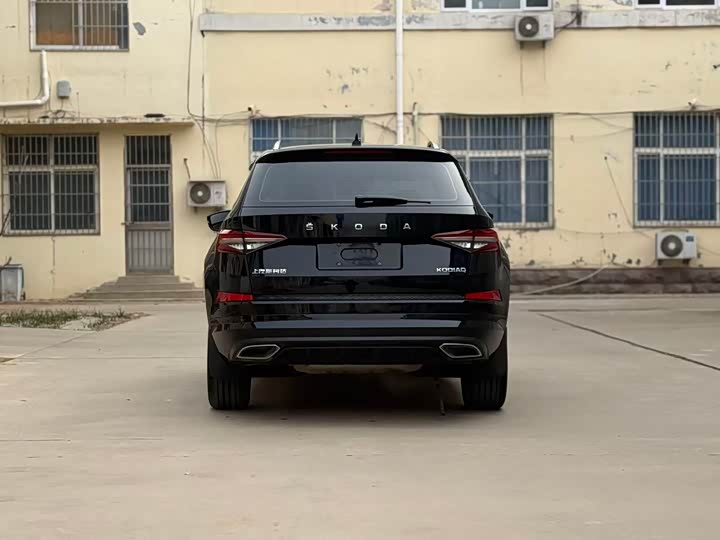 Skoda Kodiaq 2022 2022款 TSI330 5座两驱奢享版