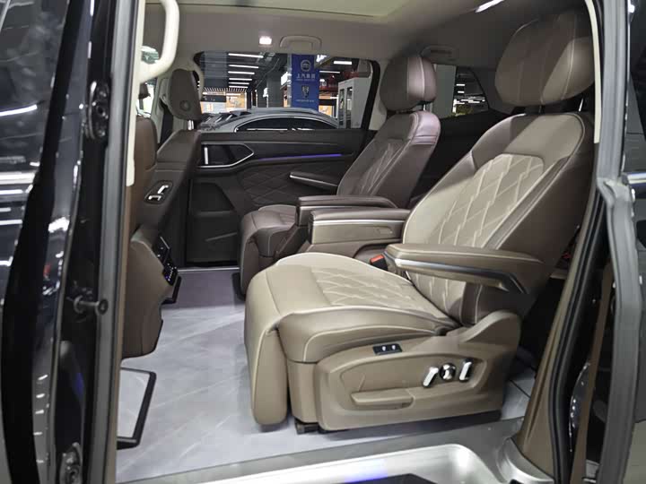 Volkswagen Viloran 2024 2024款 380TSI 尊贵版