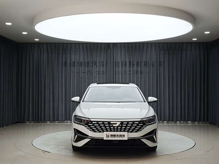 Jetta VA7 2025 2025款 1.4T 先到先得版