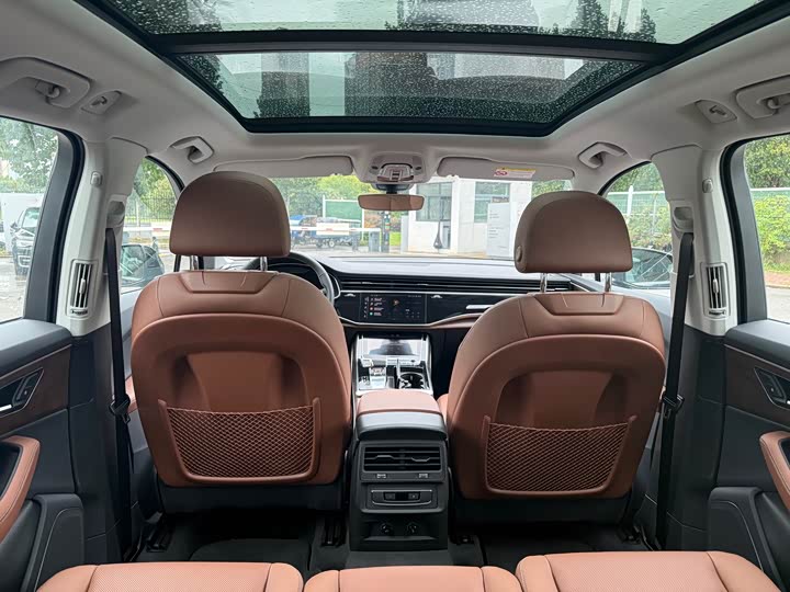 Audi Q7 2025 2025款 55 TFSI quattro S line运动型