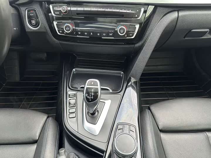 BMW 3 Series GT 2020 2020款 320i M运动曜夜版