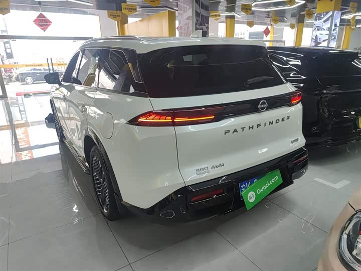 Nissan Pathfinder 2024 2024款 380VC-TURBO 四驱智尊版 6座