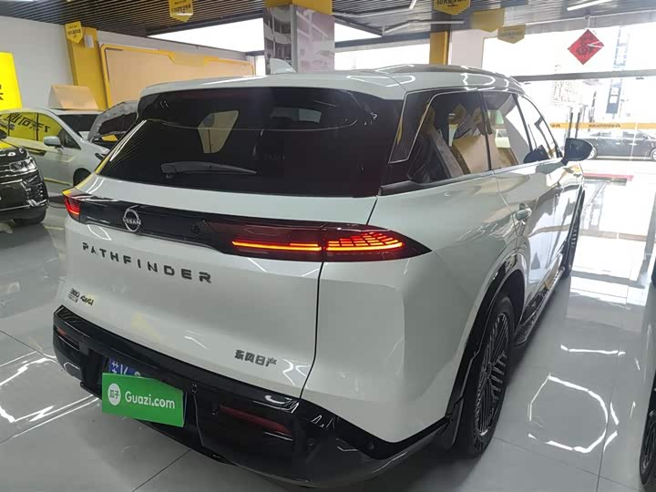 Nissan Pathfinder 2024 2024款 380VC-TURBO 四驱智尊版 6座