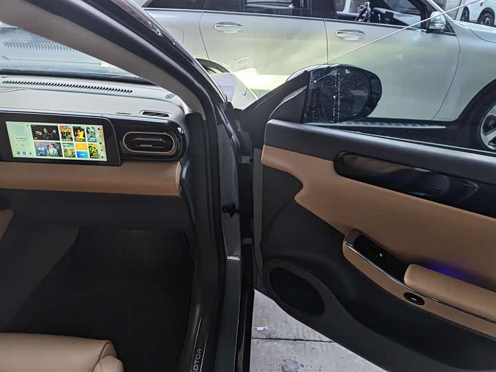 Leapmotor C01 2024 2024款 纯电 525尊享版