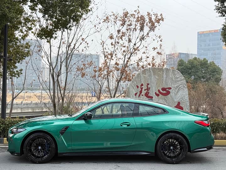 BMW M4 2024 2024款 M4双门轿跑车 雷霆版