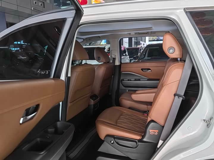 Nissan Pathfinder 2024 2024款 380VC-TURBO 四驱智尊版 6座