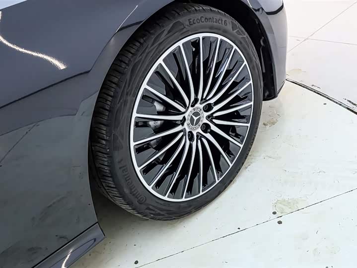 Mercedes-Benz CLE-Class 2024 2024款 CLE 300 4MATIC 动感型轿跑车