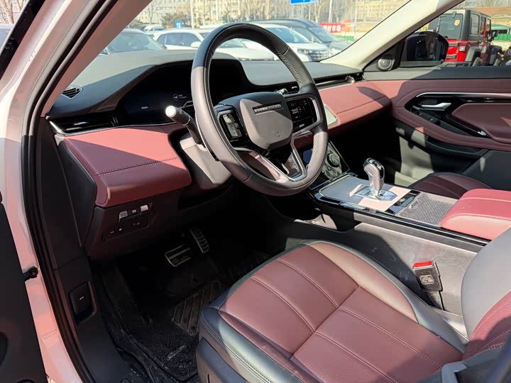 Land Rover Range Rover Evoque L Hybrid 2023 2023款 极光L P300e 插电式电动混合版