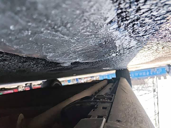 Aito M9 2025 2025款 增程 Ultra版 52kWh 6座版