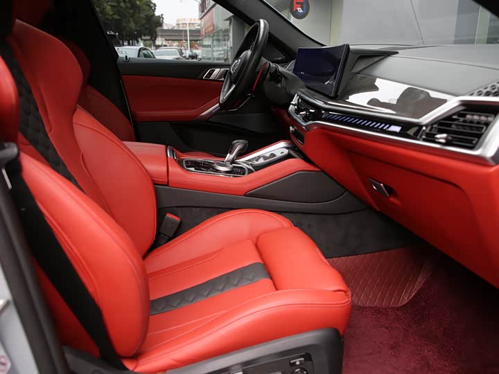 BMW X6 M 2023 2023款 X6 M 雷霆版