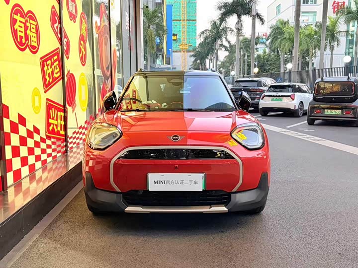 Mini Aceman 2024 2024款 SE 艺术家