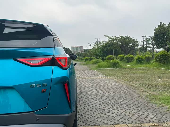 GAC Trumpchi GS3 2023 2023款 影速 270T R-STYLE版