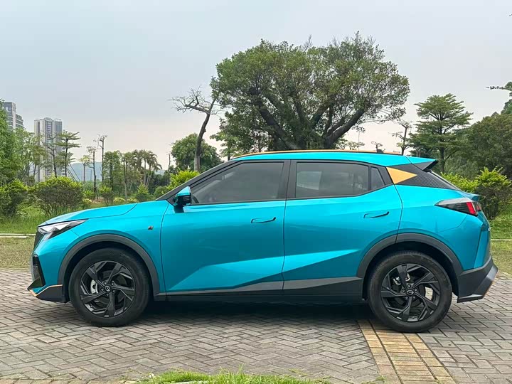 GAC Trumpchi GS3 2023 2023款 影速 270T R-STYLE版