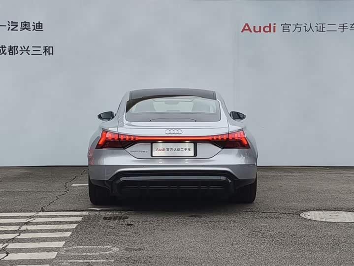 Audi e-tron GT 2023 2023款 基本型