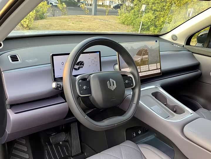 Leapmotor C16 2026 2026款 纯电 630激光雷达智尊版 5座