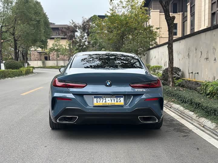 BMW 8 Series 2022 2022款 840i 四门轿跑车 M运动套装