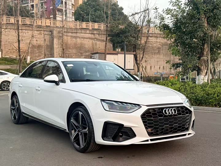 2025 Audi A4L
