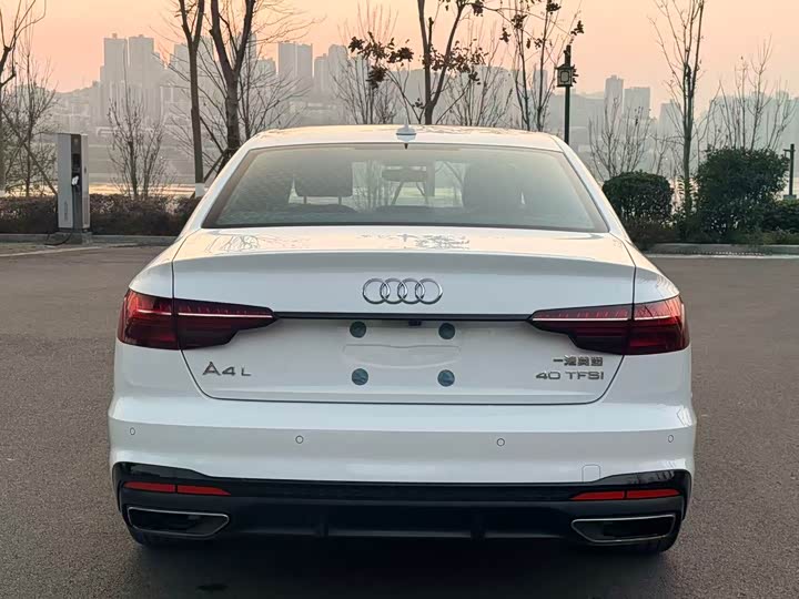 2025 Audi A4L