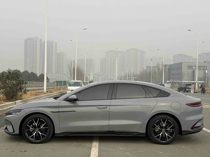 2025 BYD Han