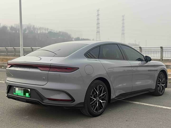 BYD Han 2025 2025款 DM-i 125KM尊贵型