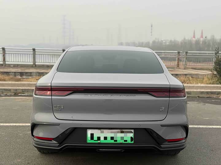 BYD Han 2025 2025款 DM-i 125KM尊贵型