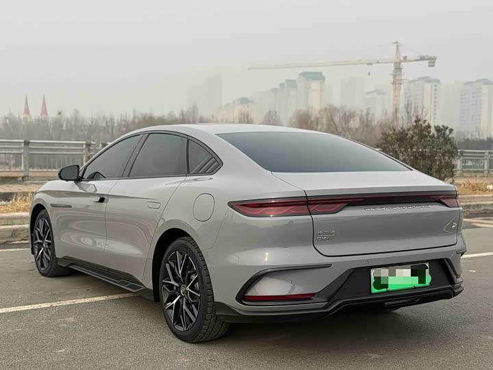 BYD Han 2025 2025款 DM-i 125KM尊贵型