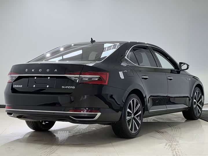 Skoda Superb 2024 2024款 TSI280 DSG尊享版