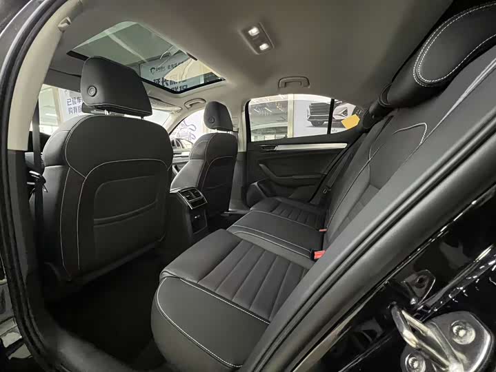 Skoda Superb 2024 2024款 TSI280 DSG尊享版