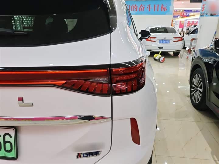 Haval H6 Hybrid 2023 2023款 DHT-PHEV 55KM 悦行版