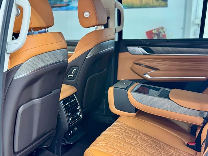 Tank 500 2023 2023款 3.0T 运动版 造境型 5座