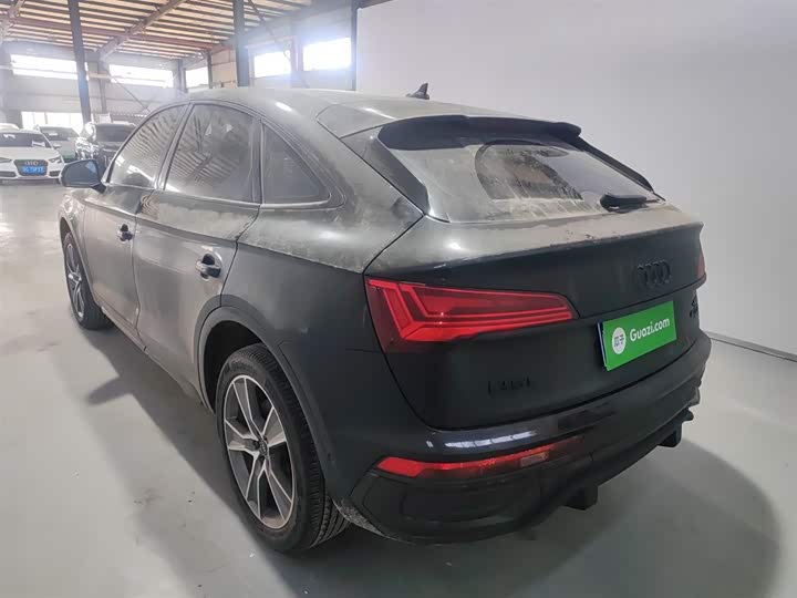 Audi Q5L Sportback 2022 2022款 改款 40 TFSI 豪华型