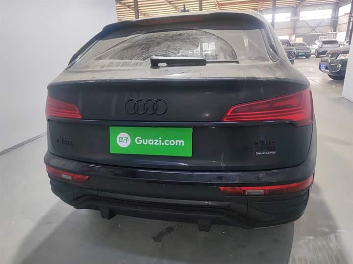 Audi Q5L Sportback 2022 2022款 改款 40 TFSI 豪华型