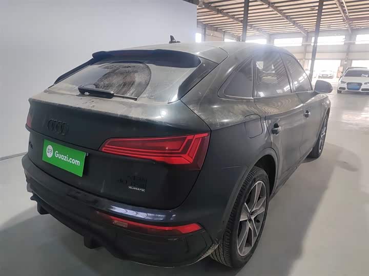 Audi Q5L Sportback 2022 2022款 改款 40 TFSI 豪华型