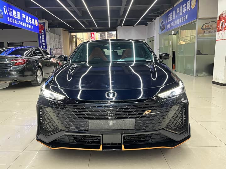 Changan UNI-V 2024 2024款 2.0T 经典运动型