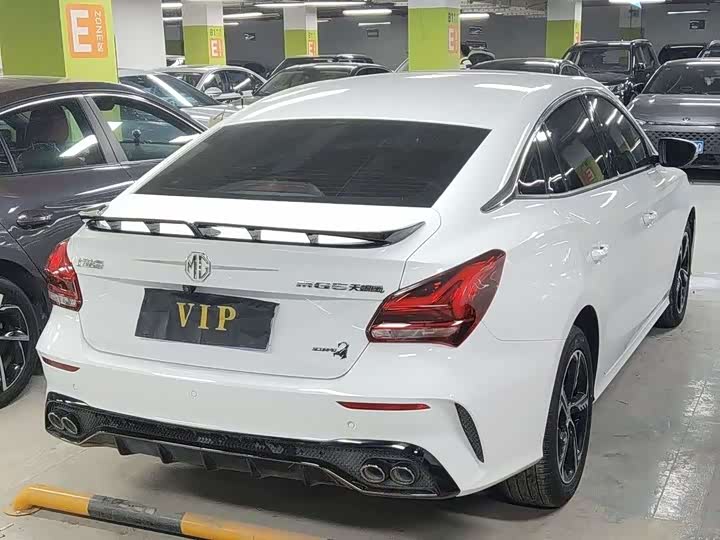 MG Motor 5 Scorpio 2022 2022款 1.5T 豪华版