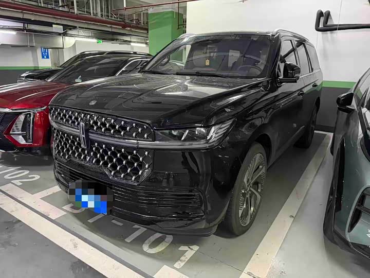 Lincoln Navigator 2025 2025款 3.5T 总统版