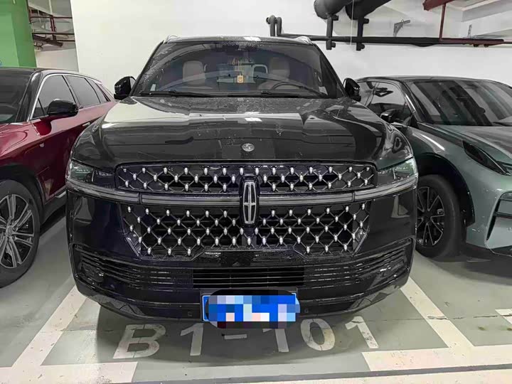 Lincoln Navigator 2025 2025款 3.5T 总统版