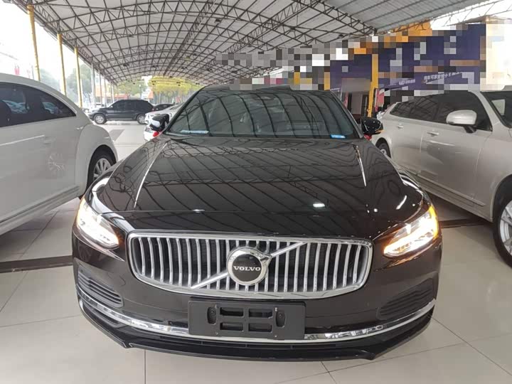 Volvo S90 Hybrid 2025 2025款 插电式混动 四驱长续航智逸豪华版
