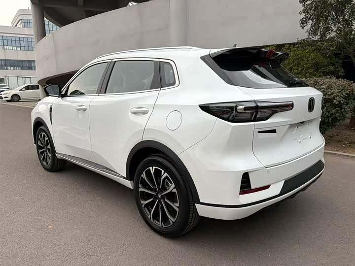 Changan CS55 Plus Hybrid 2025 2025款 智慧新蓝鲸 125km 战舰版