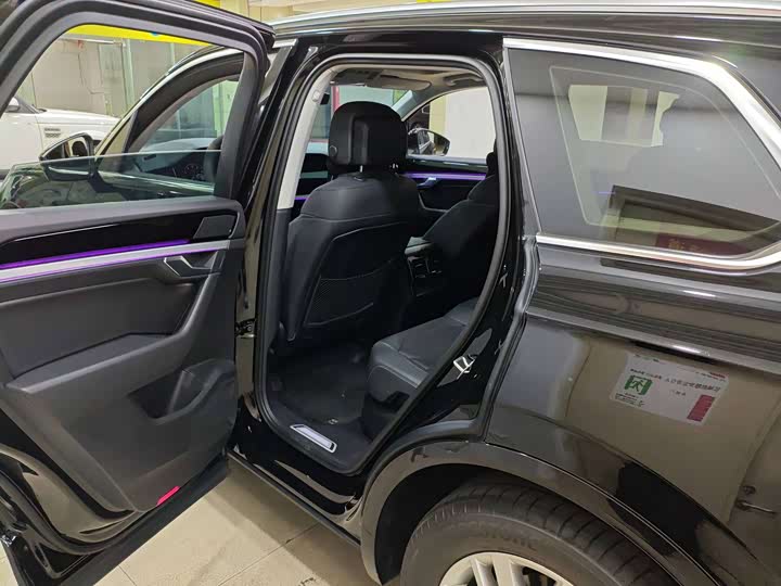 Volkswagen Touareg 2022 2022款 2.0TSI 锐尚版