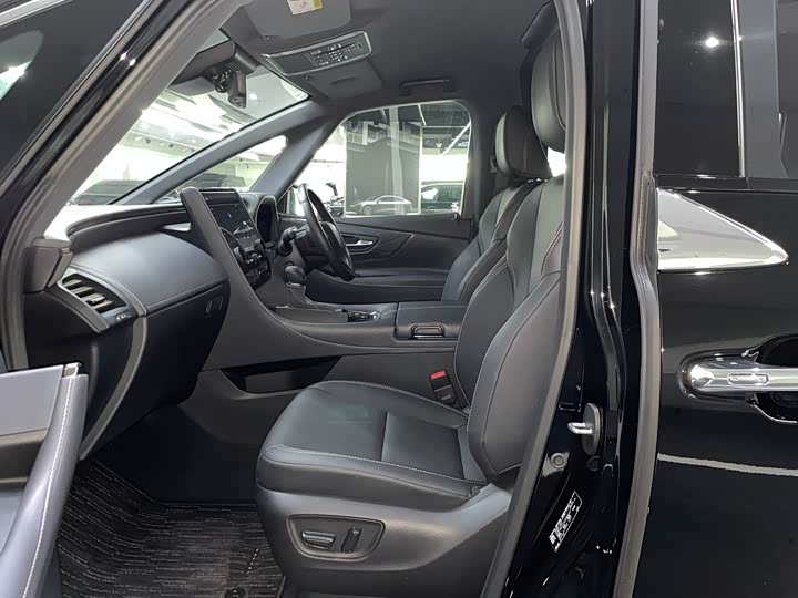 Toyota Alphard 2025 2025款 双擎 2.5L 臻享黄金版