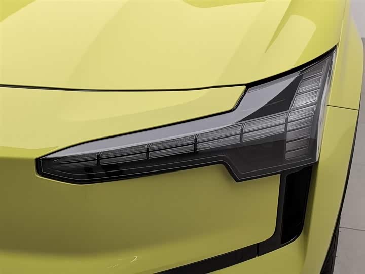 Volvo EX30 2025 2025款 后驱长续航版 Plus