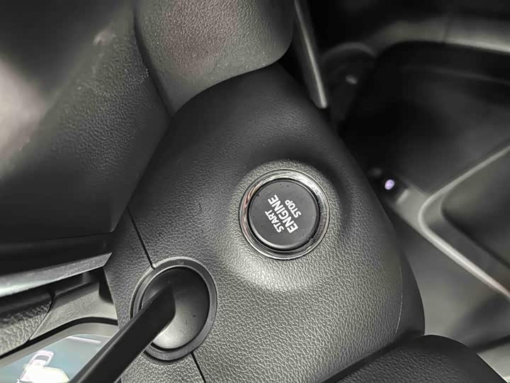 Skoda Karoq 2024 2024款 TSI280 奢享版