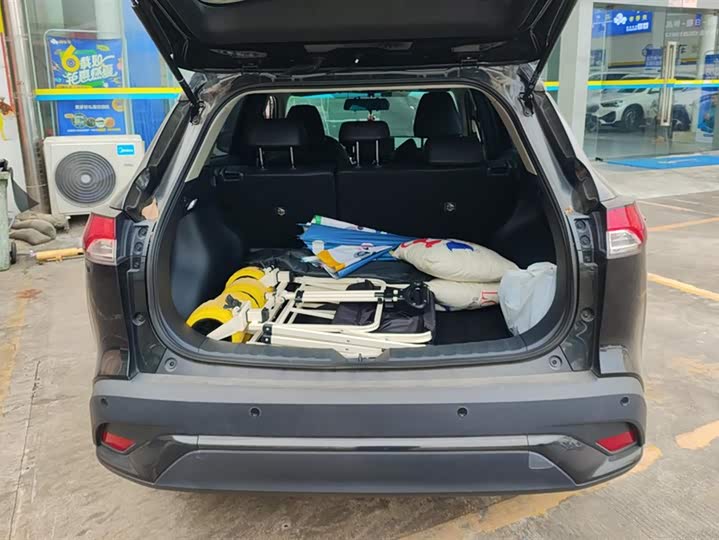 Toyota Frontlander 2024 2024款 2.0L CVT精英版