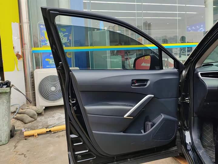 Toyota Frontlander 2024 2024款 2.0L CVT精英版