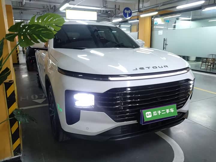 Jetour X70 Plus 2025 2025款 1.5T 旗舰版 5座