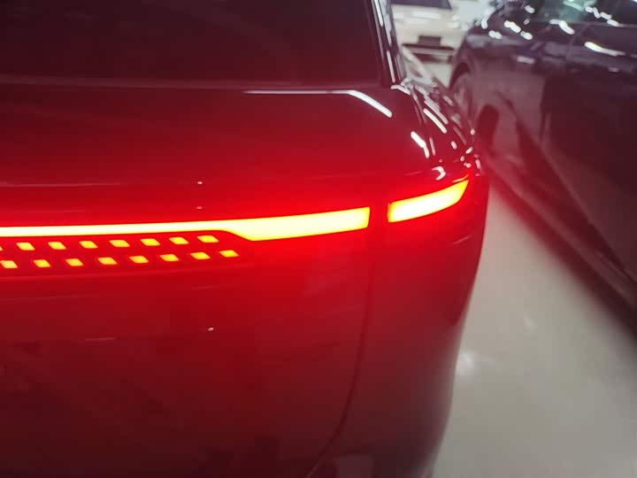 XPeng G9 2025 2025款 625 长续航 Max