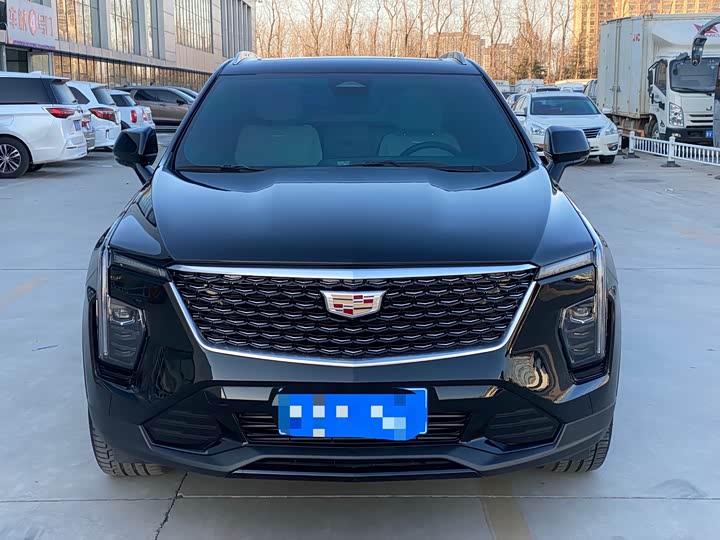 2024 Cadillac XT4